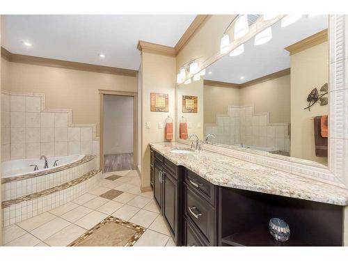 1628 25 Avenue, Didsbury, AB - Indoor Photo Showing Bathroom