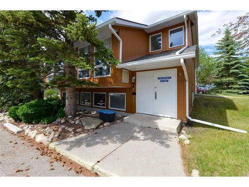162-6915 Ranchview Drive Nw, Calgary, AB - Outdoor