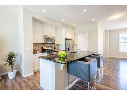 580 Evanston Link Nw, Calgary, AB - Indoor Photo Showing Kitchen With Stainless Steel Kitchen With Upgraded Kitchen