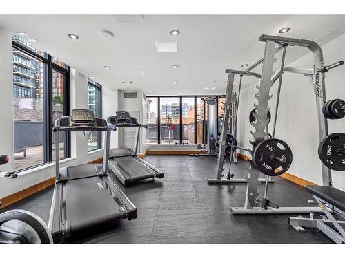 2502-1010 6 Street Sw, Calgary, AB - Indoor Photo Showing Gym Room