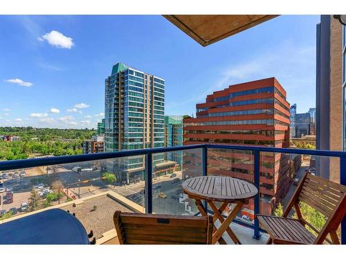 1004-910 5 Avenue Sw, Calgary, AB - Outdoor With Balcony