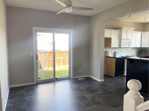 20 Covehaven Crescent Ne, Calgary, AB - Indoor Photo Showing Kitchen