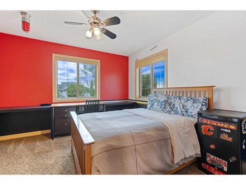 393 Banister Drive, Okotoks, AB - Indoor Photo Showing Bedroom