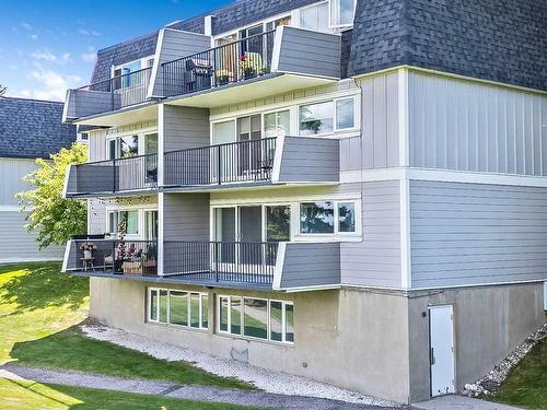 102-320 Cedar Crescent Sw, Calgary, AB - Outdoor With Balcony