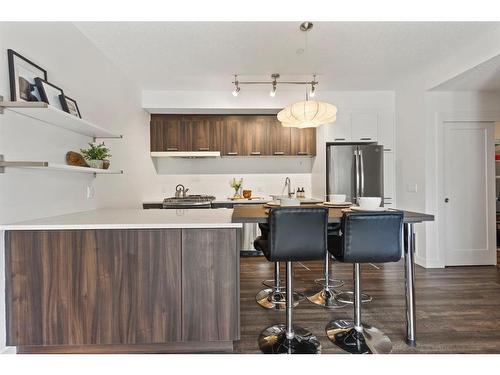 301-730 5 Street Ne, Calgary, AB - Indoor Photo Showing Kitchen With Stainless Steel Kitchen With Upgraded Kitchen