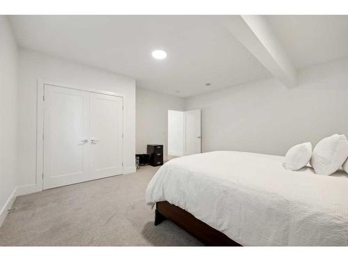 5507 Buckboard Road Nw, Calgary, AB - Indoor Photo Showing Bedroom