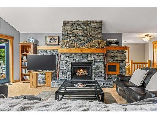 116 Casale Place, Canmore, AB - Indoor Photo Showing Living Room With Fireplace