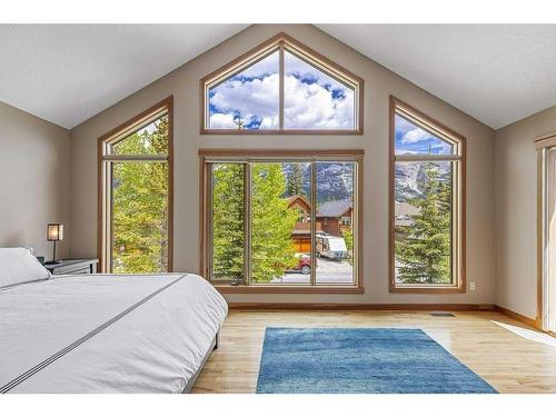 116 Casale Place, Canmore, AB - Indoor Photo Showing Bedroom