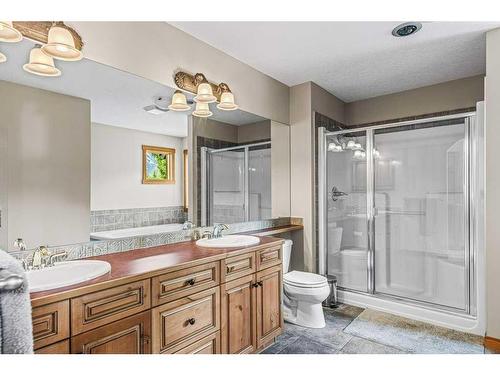 116 Casale Place, Canmore, AB - Indoor Photo Showing Bathroom