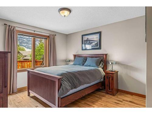 116 Casale Place, Canmore, AB - Indoor Photo Showing Bedroom