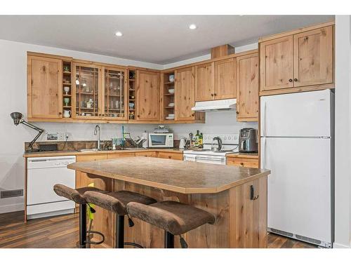 116 Casale Place, Canmore, AB - Indoor Photo Showing Kitchen With Double Sink