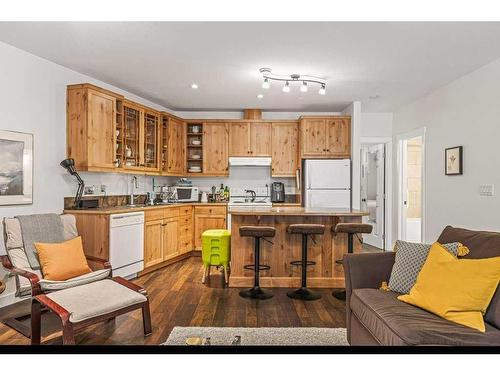 116 Casale Place, Canmore, AB - Indoor Photo Showing Kitchen