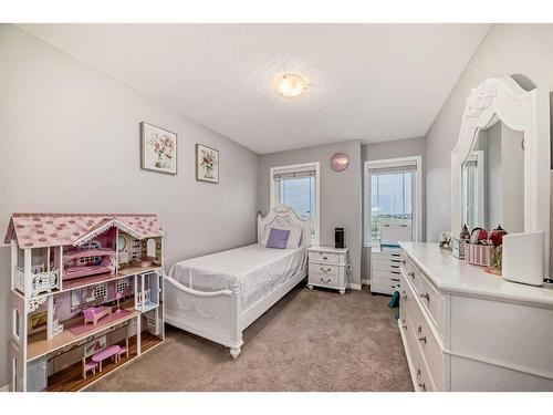 10998 Cityscape Drive Ne, Calgary, AB - Indoor Photo Showing Bedroom