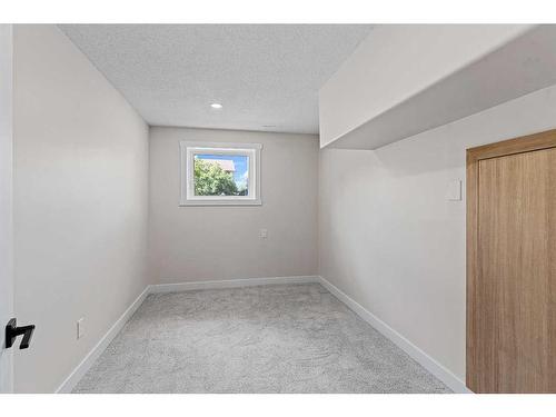 163 Pinemeadow Road Ne, Calgary, AB - Indoor Photo Showing Other Room