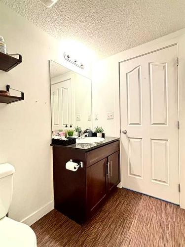 #410-7110 80 Avenue Ne, Calgary, AB - Indoor Photo Showing Laundry Room