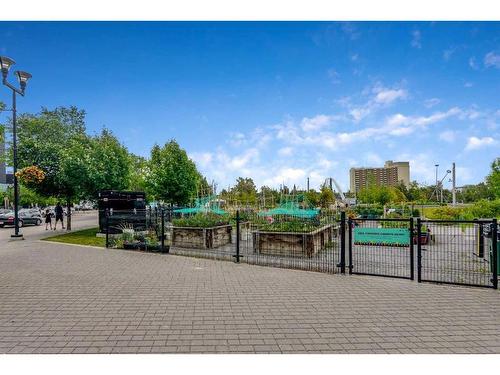 1204-615 6 Avenue Se, Calgary, AB - Outdoor