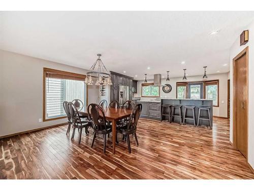 31 Edcath Rise Nw, Calgary, AB - Indoor Photo Showing Dining Room