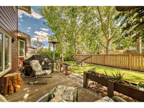 31 Edcath Rise Nw, Calgary, AB - Outdoor With Deck Patio Veranda