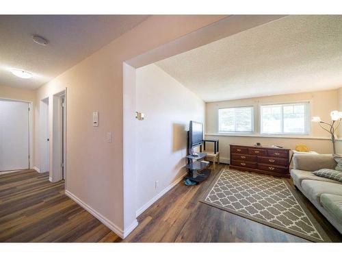 107A-5601 Dalton Drive Nw, Calgary, AB - Indoor