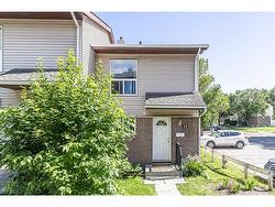 11-64 Whitnel Court NE Calgary, AB T1Y 5E3