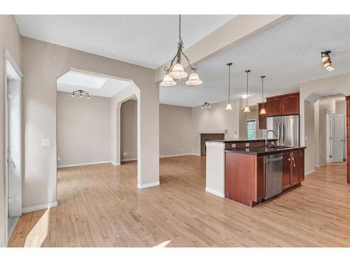 196 Panamount Circle Nw, Calgary, AB - Indoor Photo Showing Kitchen With Stainless Steel Kitchen