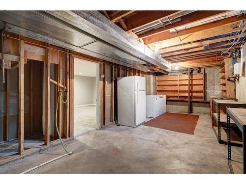 3220 Uplands Place Nw, Calgary, AB - Indoor Photo Showing Basement