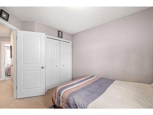 45 Auburn Bay Green Se, Calgary, AB - Indoor Photo Showing Bedroom