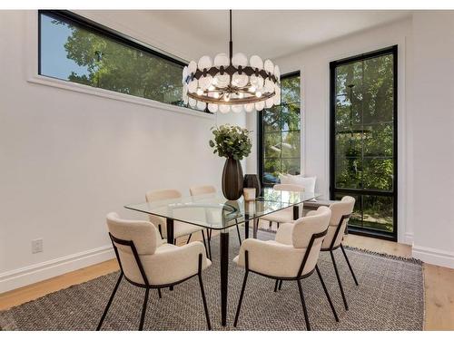 1417 3 Street Nw, Calgary, AB - Indoor Photo Showing Dining Room