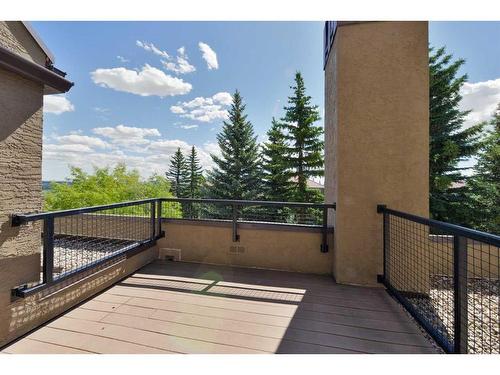 6-121 Village Heights Sw, Calgary, AB - Outdoor With Exterior