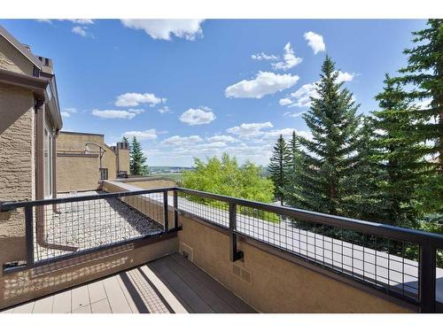 6-121 Village Heights Sw, Calgary, AB - Outdoor