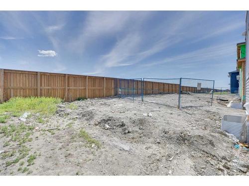 629 Corner Meadows Way Ne, Calgary, AB - Outdoor