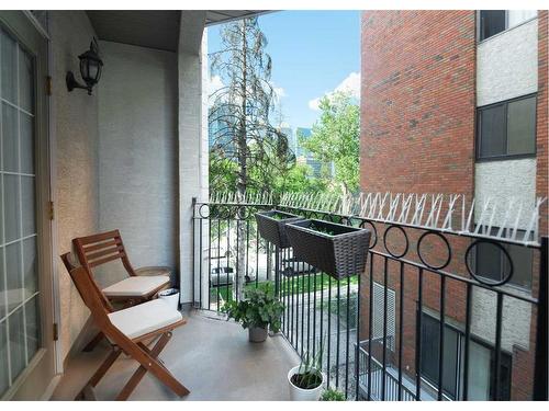 223-527 15 Avenue Sw, Calgary, AB - Outdoor With Balcony With Exterior