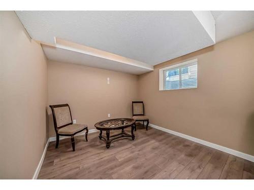 156 Saddlebrook Circle Ne, Calgary, AB - Indoor Photo Showing Other Room