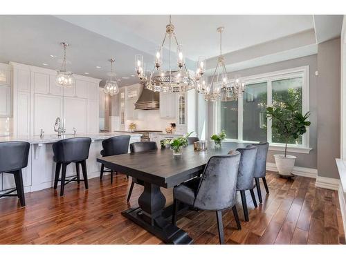 7 Timberline Gate Sw, Calgary, AB - Indoor Photo Showing Dining Room