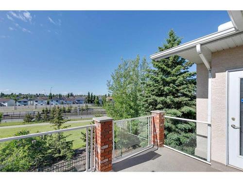 87-99 Christie Point Sw, Calgary, AB - Outdoor