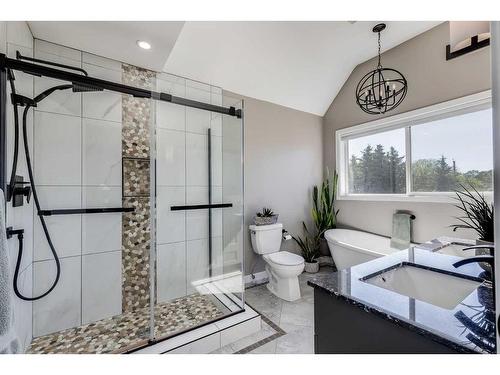 9-41124 Range Road 282, Rural Lacombe County, AB - Indoor Photo Showing Bathroom