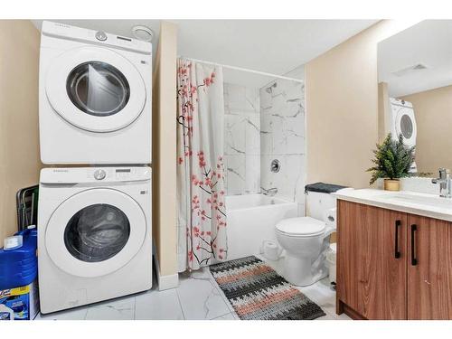 173 Savanna Passage Ne, Calgary, AB - Indoor Photo Showing Laundry Room