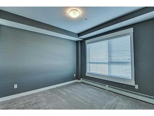 7306-302 Skyview Ranch Drive Ne, Calgary, AB - Indoor Photo Showing Other Room