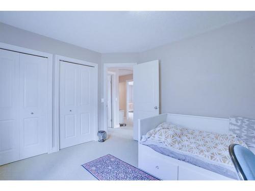 377 Taralake Landing Ne, Calgary, AB - Indoor Photo Showing Bedroom