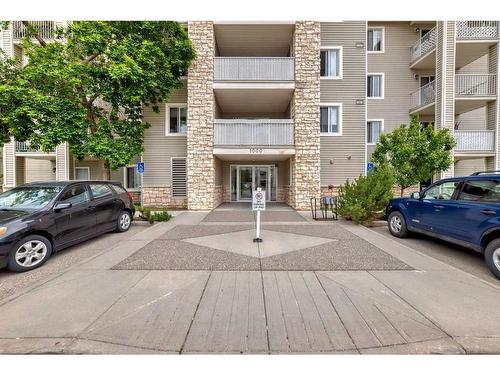 1419-16320 24 Street Sw, Calgary, AB - Outdoor With Balcony With Facade