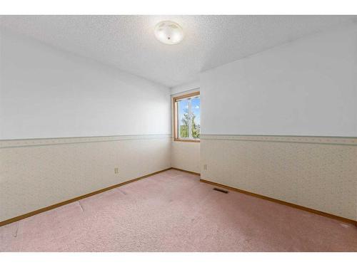 156 Riverbrook Way Se, Calgary, AB - Indoor Photo Showing Other Room