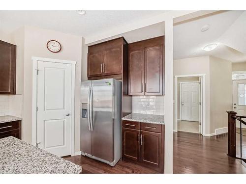 41 Nolanhurst Crescent Nw, Calgary, AB - Indoor Photo Showing Kitchen