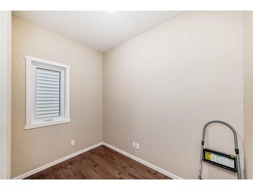 41 Nolanhurst Crescent Nw, Calgary, AB - Indoor Photo Showing Other Room