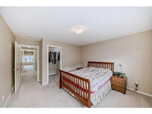 41 Nolanhurst Crescent Nw, Calgary, AB - Indoor Photo Showing Bedroom