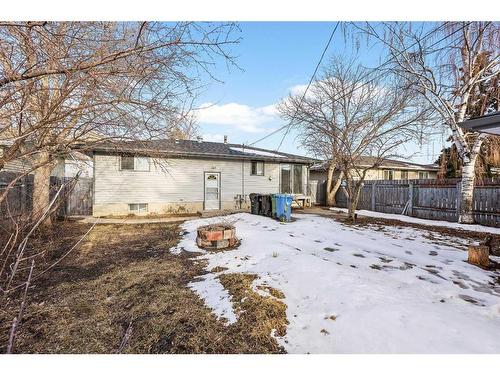 1515 43 Street Se, Calgary, AB - Outdoor