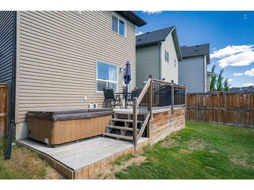 14 Ravenswynd Rise Se, Airdrie, AB - Outdoor With Deck Patio Veranda With Exterior