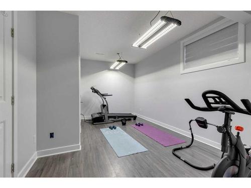 38 Westpark Crescent Sw, Calgary, AB - Indoor Photo Showing Gym Room