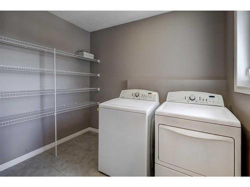 277 Kincora Glen Rise Nw, Calgary, AB - Indoor Photo Showing Laundry Room