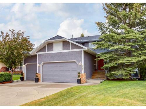 134 Scenic Park Crescent Nw, Calgary, AB - Outdoor With Facade