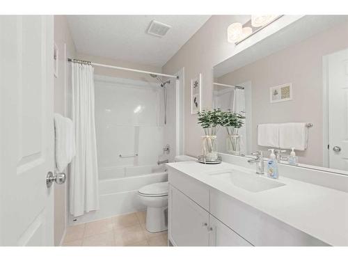 115 Prestwick Acres Lane Se, Calgary, AB - Indoor Photo Showing Bathroom